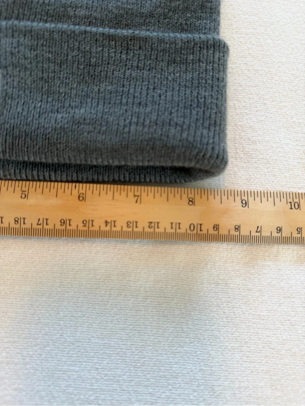 Under Armour Men's Dark‎ Gray Knit Cuff Beanie